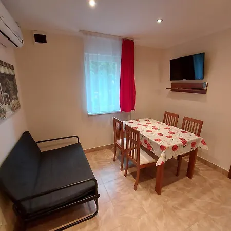 Apartment Oregano Apartman *